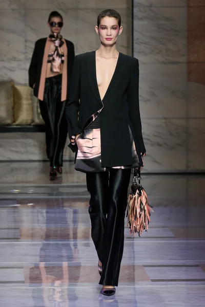 Look 42